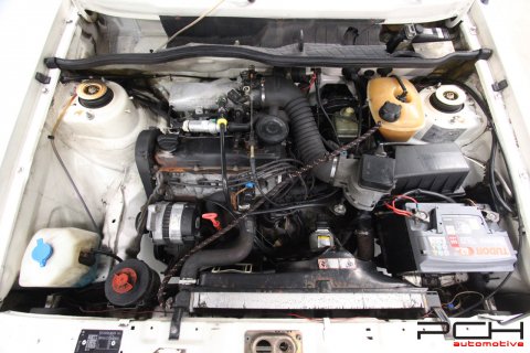 VOLKSWAGEN Golf 1 Cabriolet 1.8i