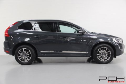 VOLVO XC 60 2.4 D4 163cv AWD Summum Geartronic Aut.