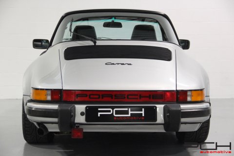 PORSCHE 911 Carrera 3.2 Targa