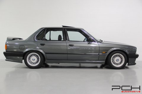 BMW 320is 