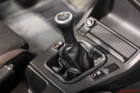 BMW 320is 