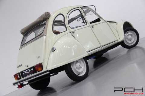 CITROEN 2CV6 Club ** TOTALEMENT RESTAUREE!!! **