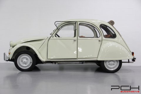 CITROEN 2CV6 Club ** TOTALEMENT RESTAUREE!!! **