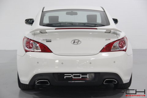 HYUNDAI Genesis Coupé 2.0 T 213cv