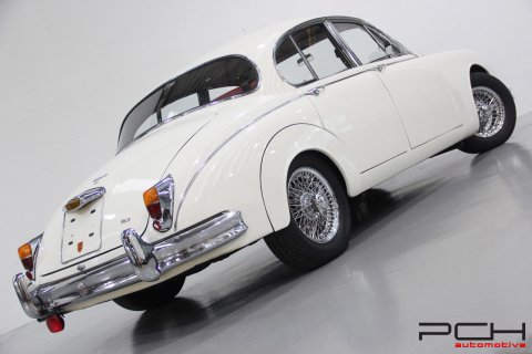 JAGUAR MK II 3.8 Boîte Manuelle 4 Vitesses + Overdrive