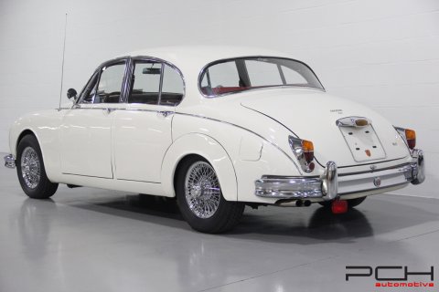 JAGUAR MK II 3.8 Boîte Manuelle 4 Vitesses + Overdrive