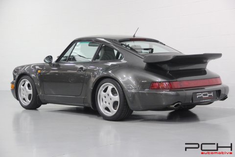 PORSCHE 964 Turbo 