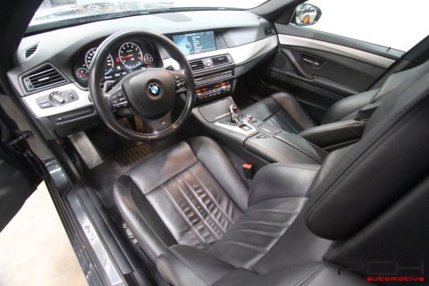 BMW M5 4.4 V8 560cv DKG 