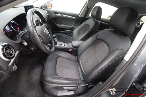AUDI A3 Sportback 1.6 TDi 105cv Attraction