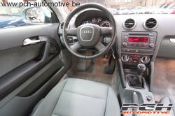 AUDI A3 1.6 TDi 105cv Attraction Start/Stop DPF