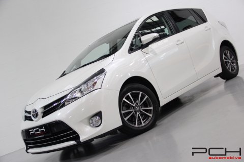 TOYOTA Toyota Verso 1.6 D-4D 111cv Skyview 5 places