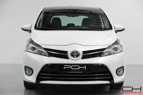 TOYOTA Toyota Verso 1.6 D-4D 111cv Skyview 5 places