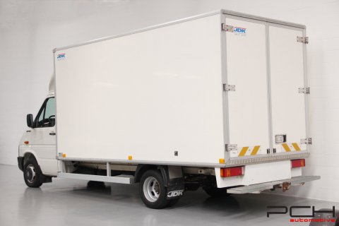 VOLKSWAGEN LT 46 2.8 D 158cv JUMELE + CAISSE POLYESTER 18m3