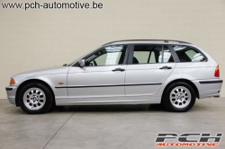 BMW 318i Touring