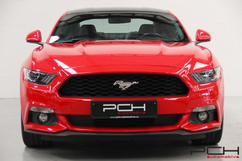 FORD Mustang Fastback 2.3 EcoBoost 313cv Aut.