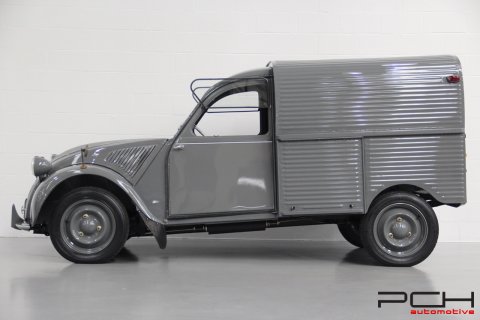 CITROEN 2CV AZU-250 - COMPLETELY RESTORED - BODY-OFF! -