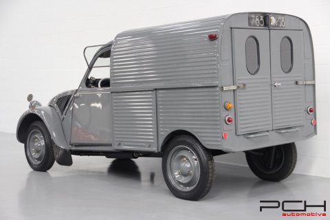 CITROEN 2CV AZU-250 - COMPLETELY RESTORED - BODY-OFF! -