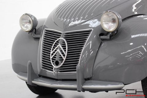 CITROEN 2CV AZU-250 - COMPLETELY RESTORED - BODY-OFF! -