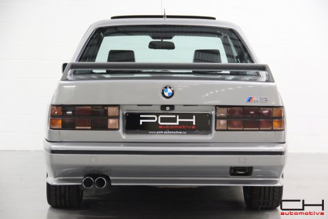 BMW M3 E30 2.3 16 Soupapes 200cv