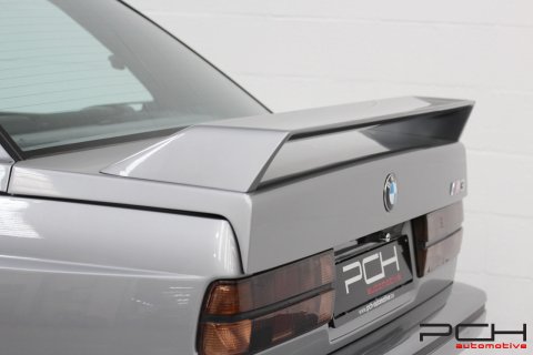 BMW M3 E30 2.3 16 Soupapes 200cv