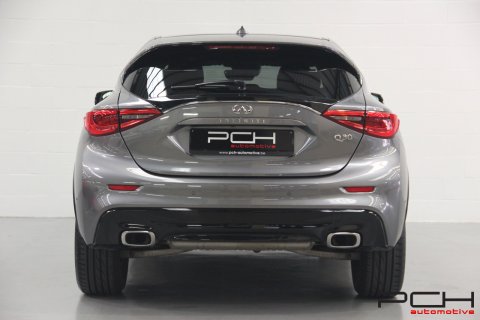 INFINITI Q30 1.5d 110cv Premium Tech