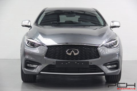 INFINITI Q30 1.5d 110cv Premium Tech