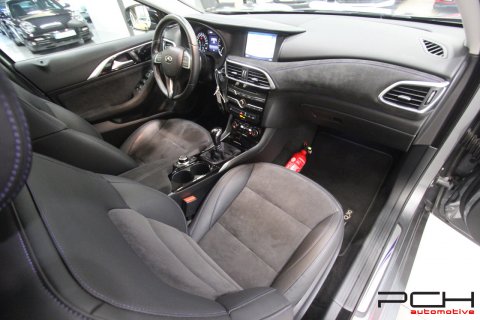 INFINITI Q30 1.5d 110cv Premium Tech