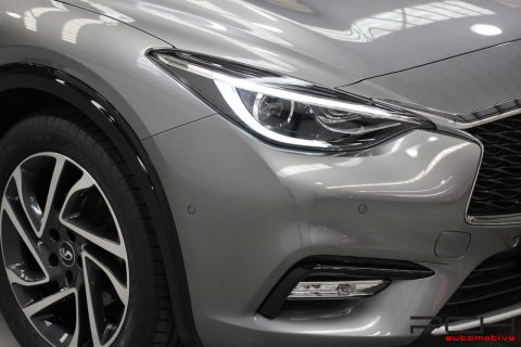 INFINITI Q30 1.5d 110cv Premium Tech