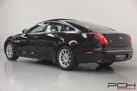 JAGUAR XJ 3.0 D V6 272cv Aut. Luxury **FULL OPTIONS!!!**