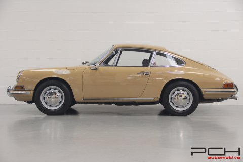 PORSCHE 911 T 2 Litres Coupé SWB Carrosserie Karmann