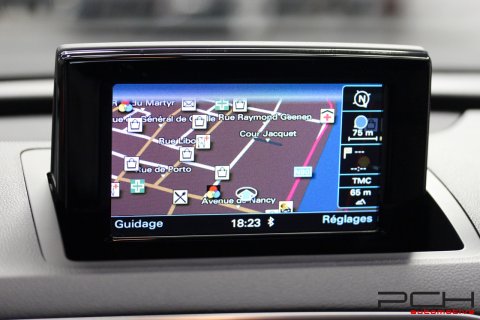 AUDI Q3 2.0 TDi 136cv