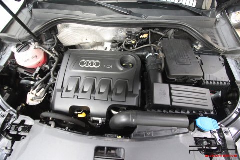 AUDI Q3 2.0 TDi 136cv