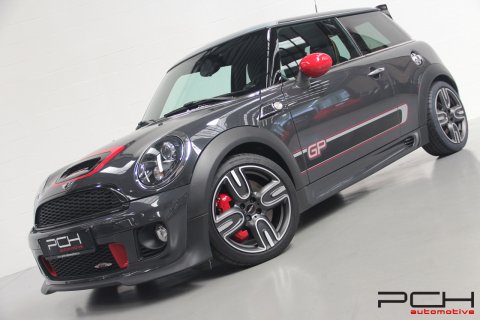 MINI John Cooper Works GP II - 1 of 2000 -