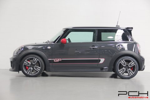 MINI John Cooper Works GP II - 1 of 2000 -