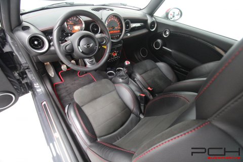 MINI John Cooper Works GP II - 1 of 2000 -