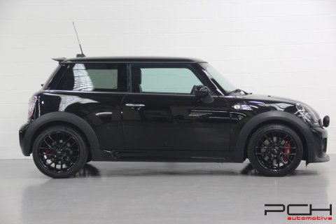 MINI John Cooper Works 1.6i 211cv