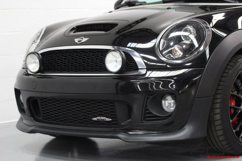 MINI John Cooper Works 1.6i 211cv