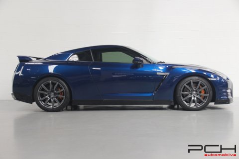 NISSAN GT-R 3.8 Turbo V6 550cv Black Edition