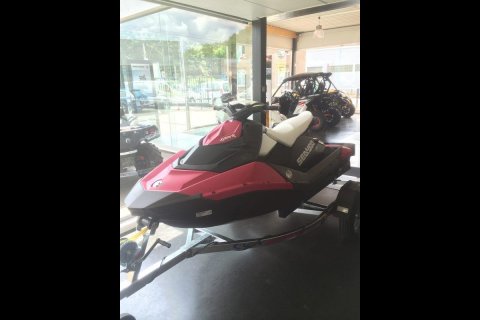 JET-SKI Sea-Doo Spark 900 IBR