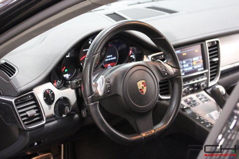 PORSCHE Panamera 4 3.6i V6 300cv PDK