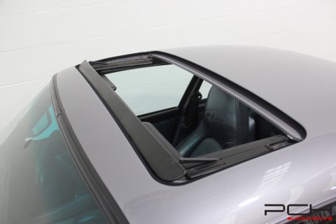 PORSCHE 911 Carrera 3.2 Coupé Boîte G50 - JUBILÉ -
