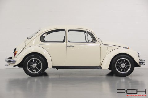 VOLKSWAGEN Coccinelle 1.200