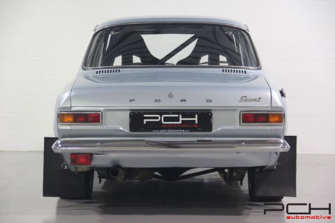 FORD Escort MKI RS 2000 Full Groupe 2