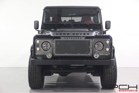 LAND ROVER Defender 130 TD4 SE