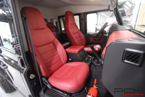 LAND ROVER Defender 130 TD4 SE