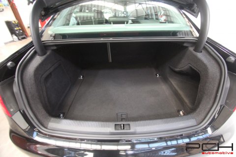 AUDI A4 2.0 TDi 136cv Multitronic