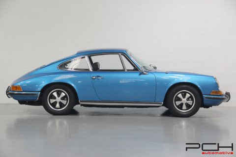 PORSCHE 911 2.2 T