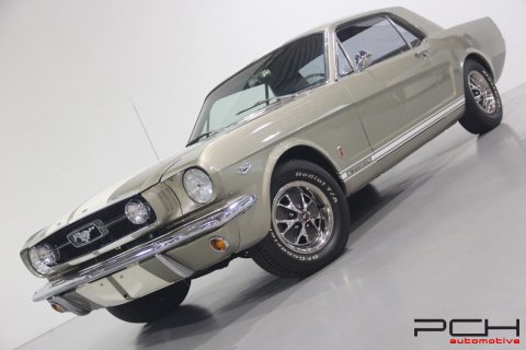 FORD Mustang 4.7 V8 225cv