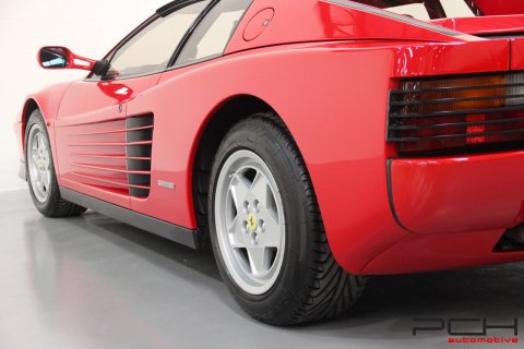 FERRARI Testarossa 4.9i V12 390cv