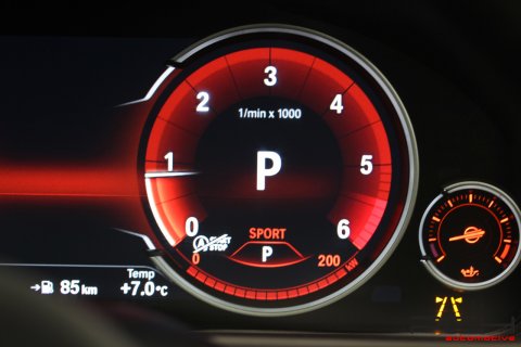 BMW X5 2.0 D xDrive25 231cv Aut. - KIT M SPORT - FULL FULL OPTIONS! -